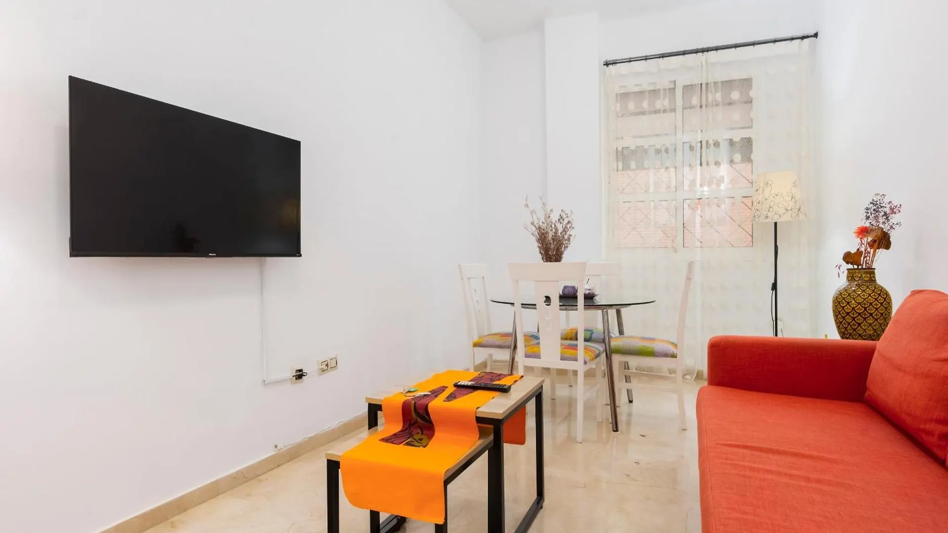 Comfortable Functional - Center - Train Station Seville Apartment